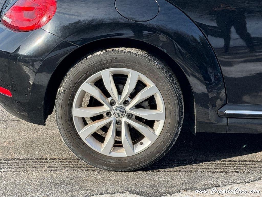 Volkswagen Beetle  2014