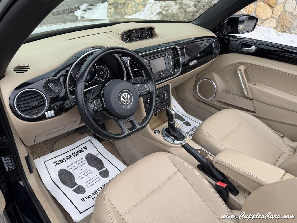 Volkswagen Beetle  2014