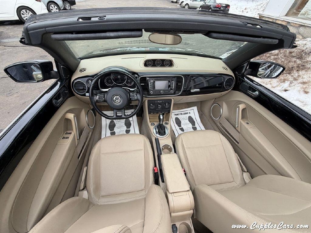 Volkswagen Beetle  2014