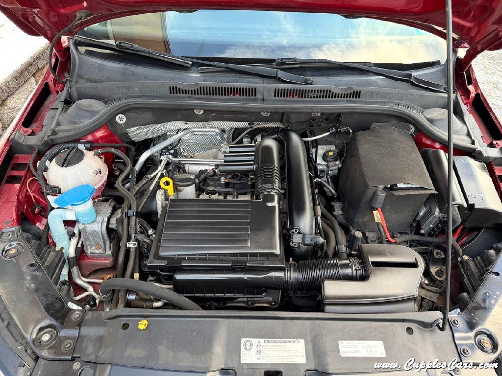 Volkswagen Jetta  2016