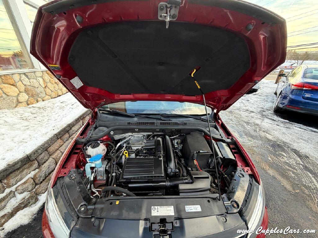 Volkswagen Jetta  2016