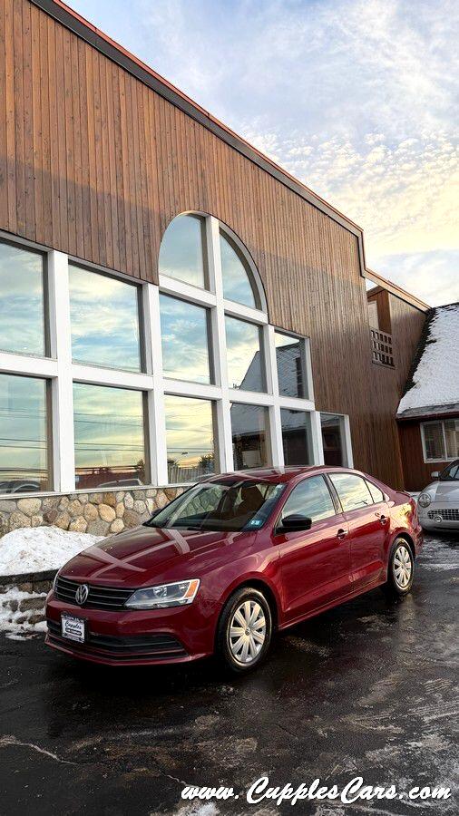 Volkswagen Jetta  2016