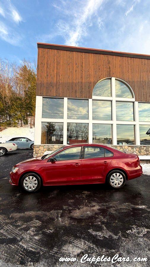 Volkswagen Jetta  2016