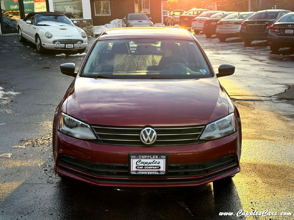 Volkswagen Jetta  2016