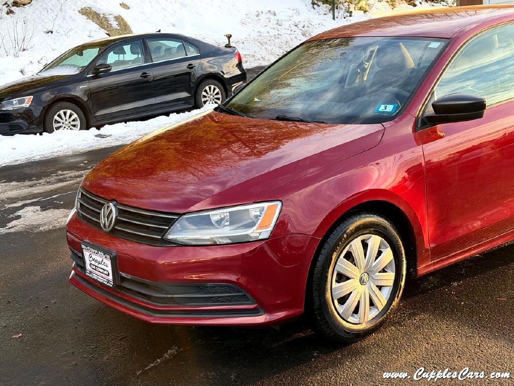 Volkswagen Jetta  2016