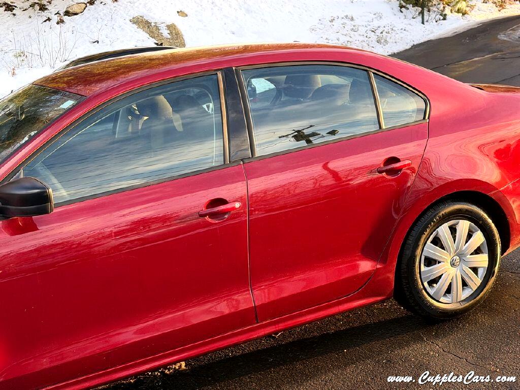 Volkswagen Jetta  2016