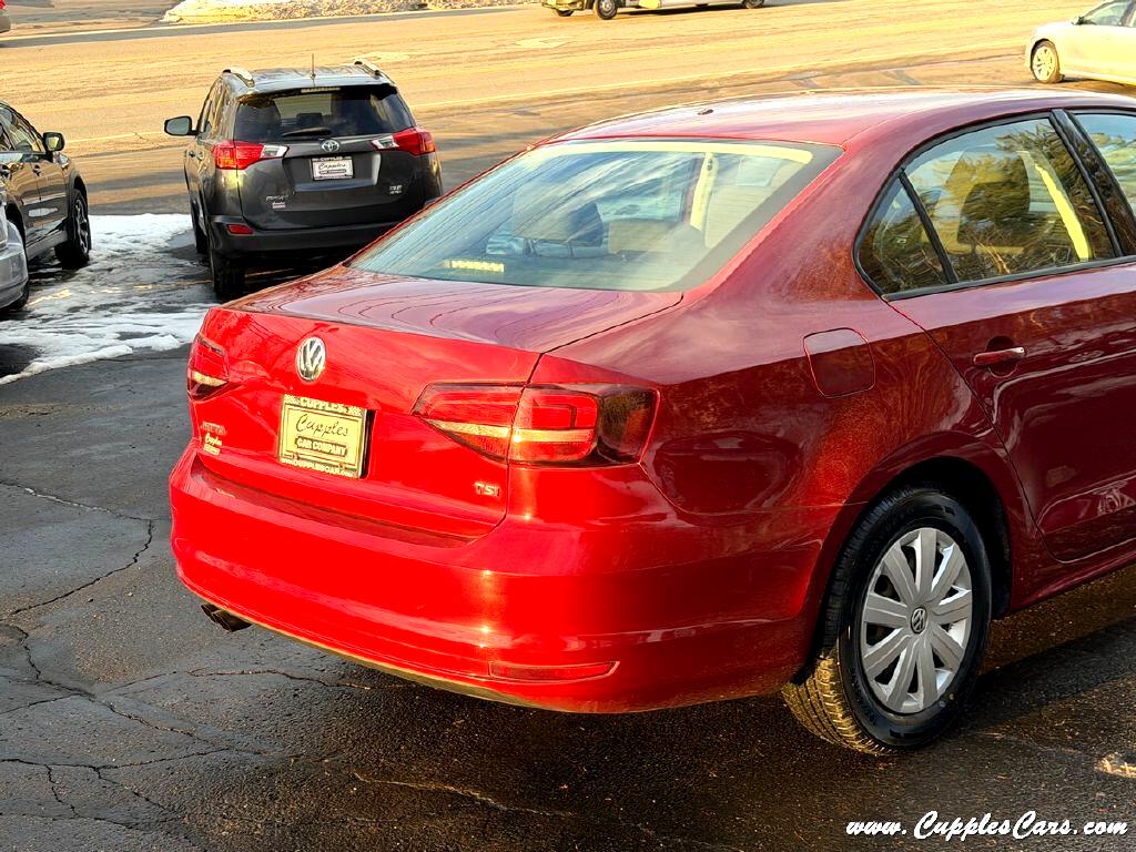 Volkswagen Jetta  2016