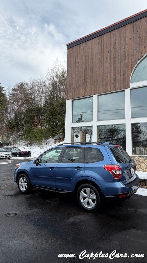 Subaru Forester  2016