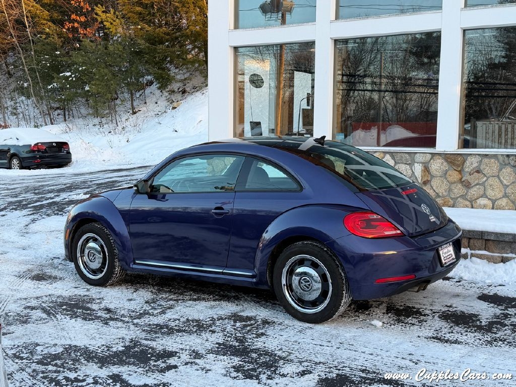 Volkswagen Beetle  2014