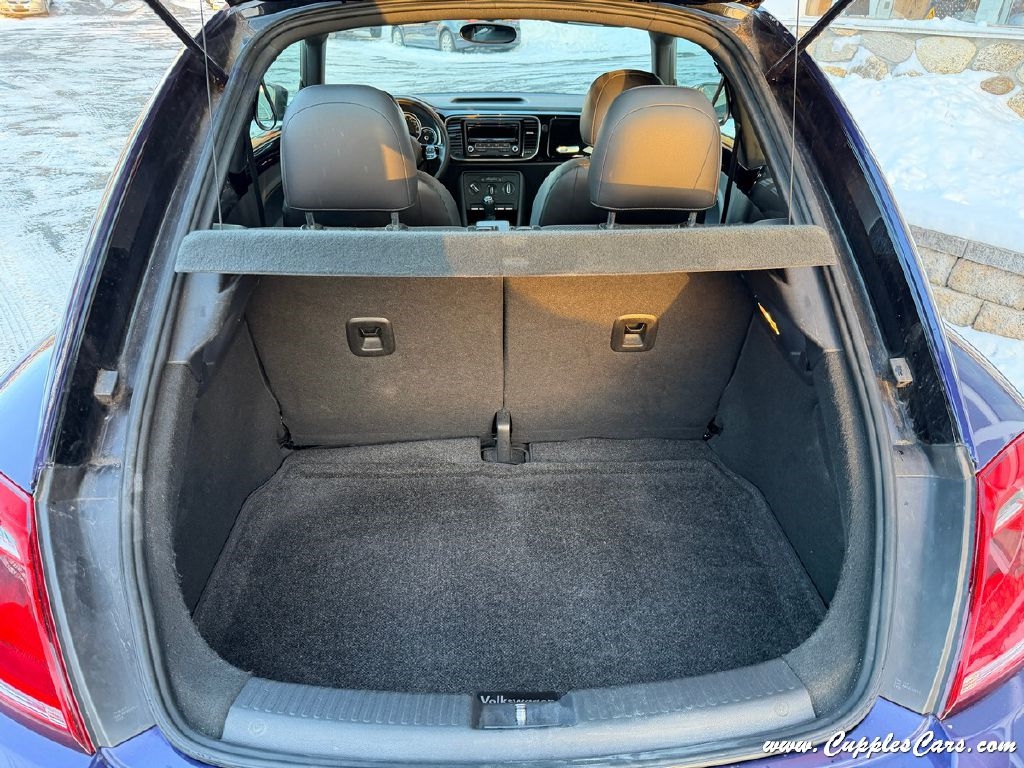 Volkswagen Beetle  2014