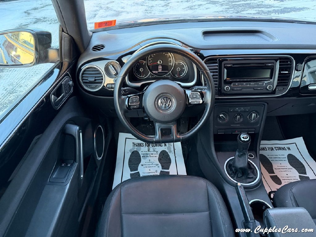 Volkswagen Beetle  2014