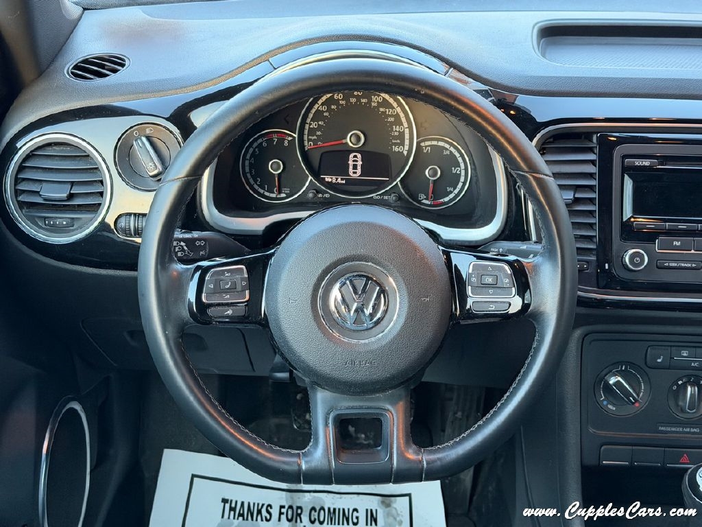 Volkswagen Beetle  2014