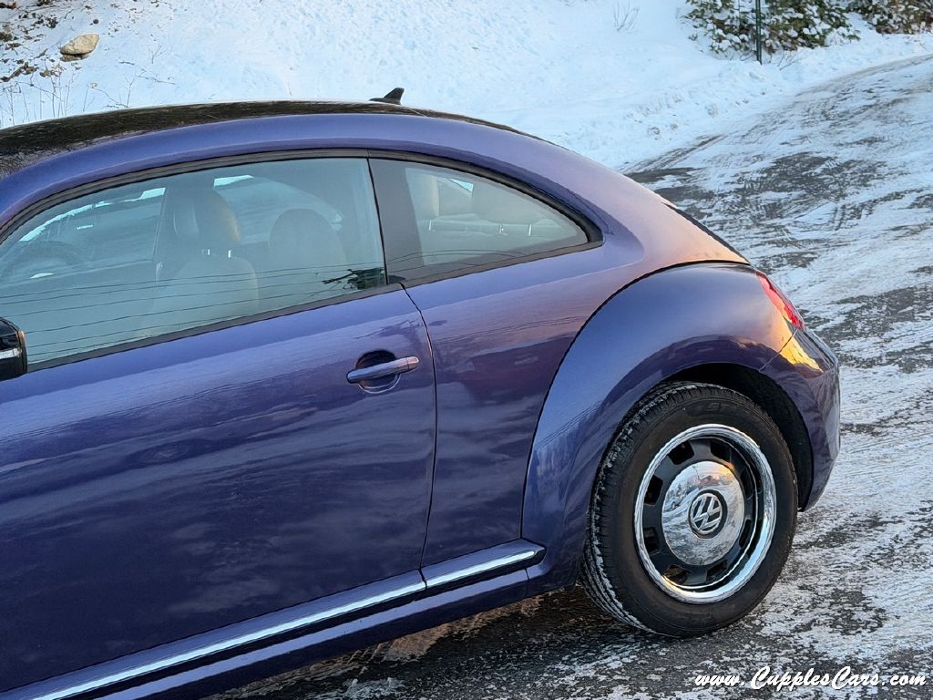 Volkswagen Beetle  2014