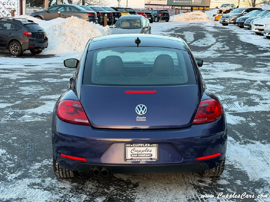 Volkswagen Beetle  2014