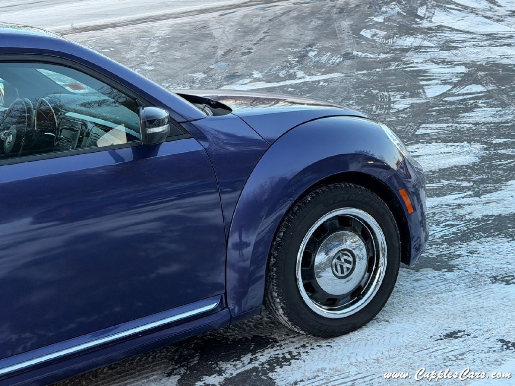 Volkswagen Beetle  2014