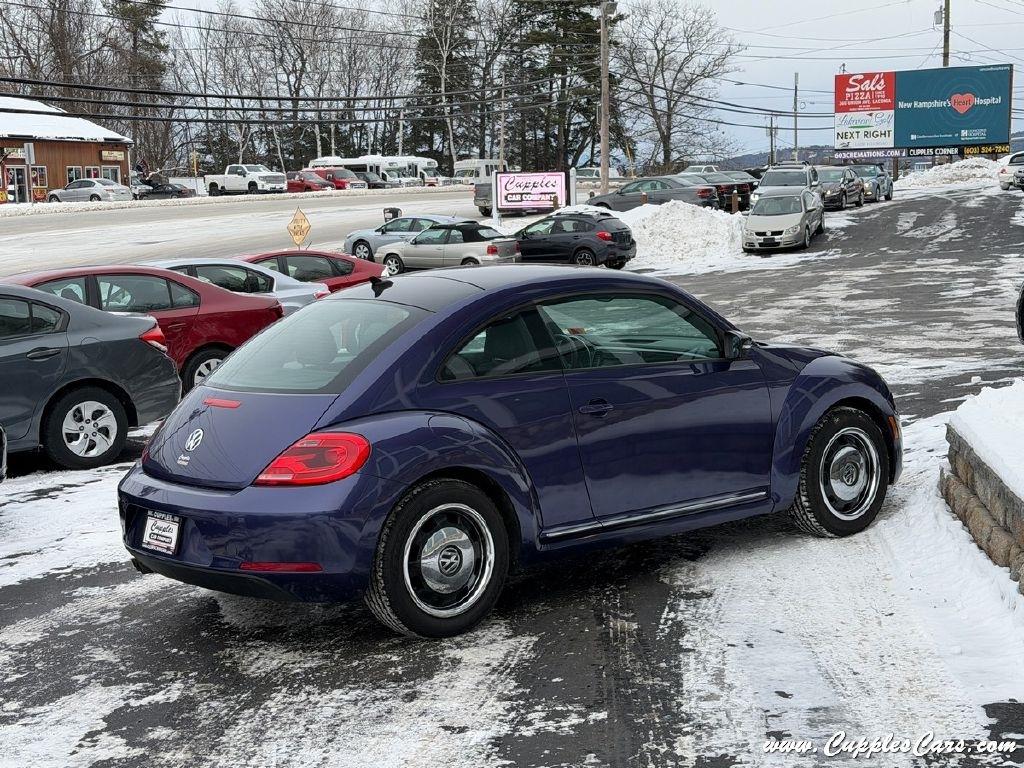 Volkswagen Beetle  2014