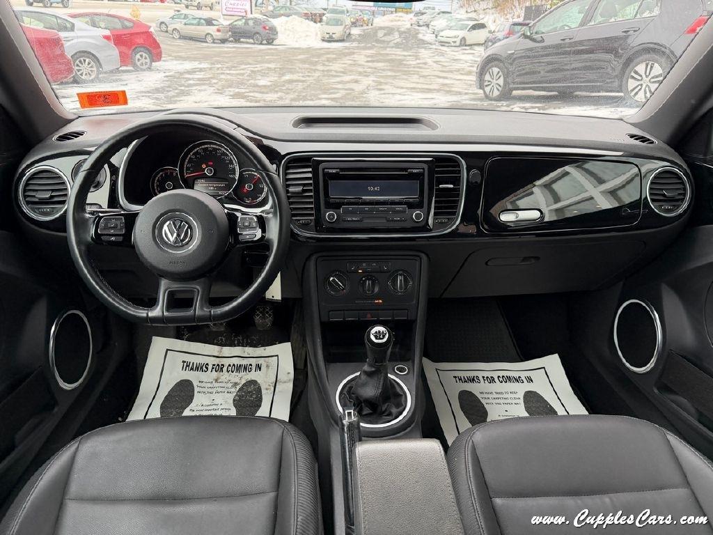 Volkswagen Beetle  2014