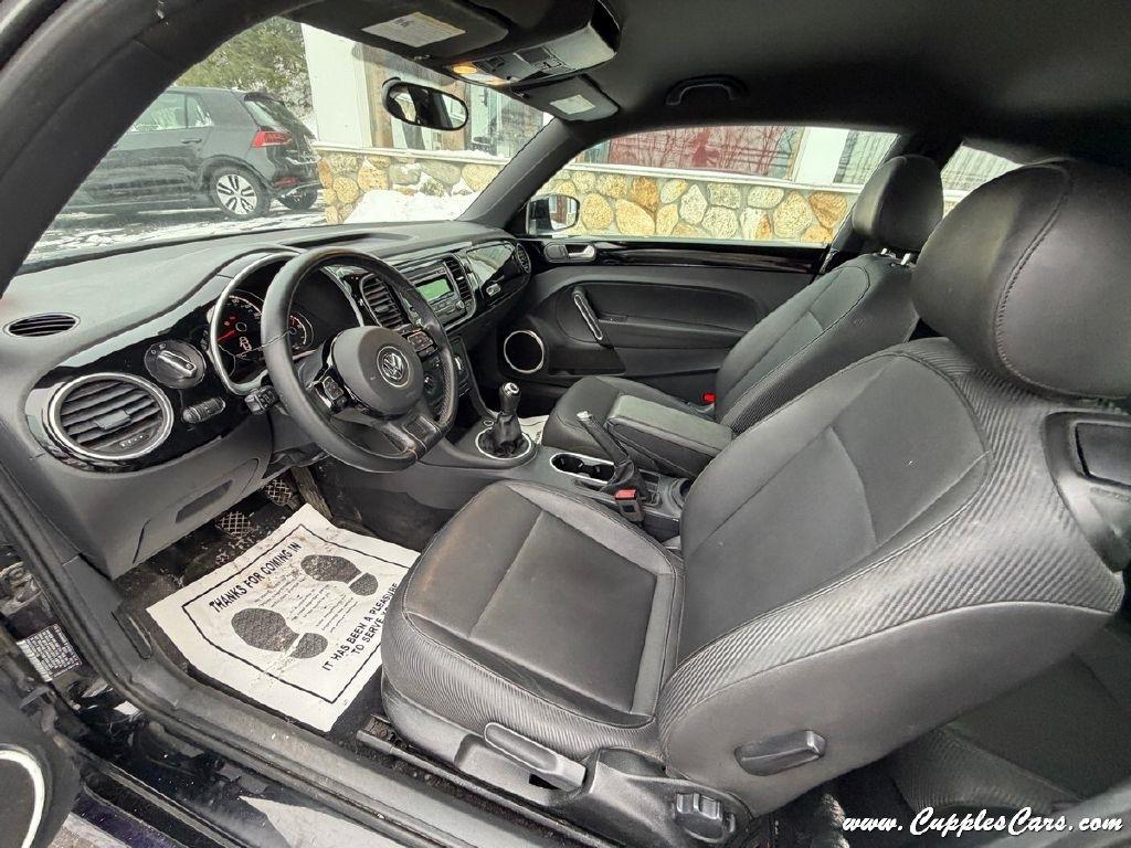 Volkswagen Beetle  2014