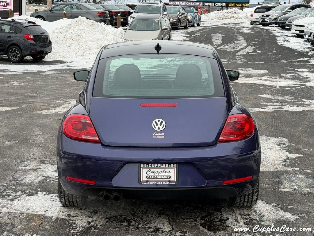 Volkswagen Beetle  2014