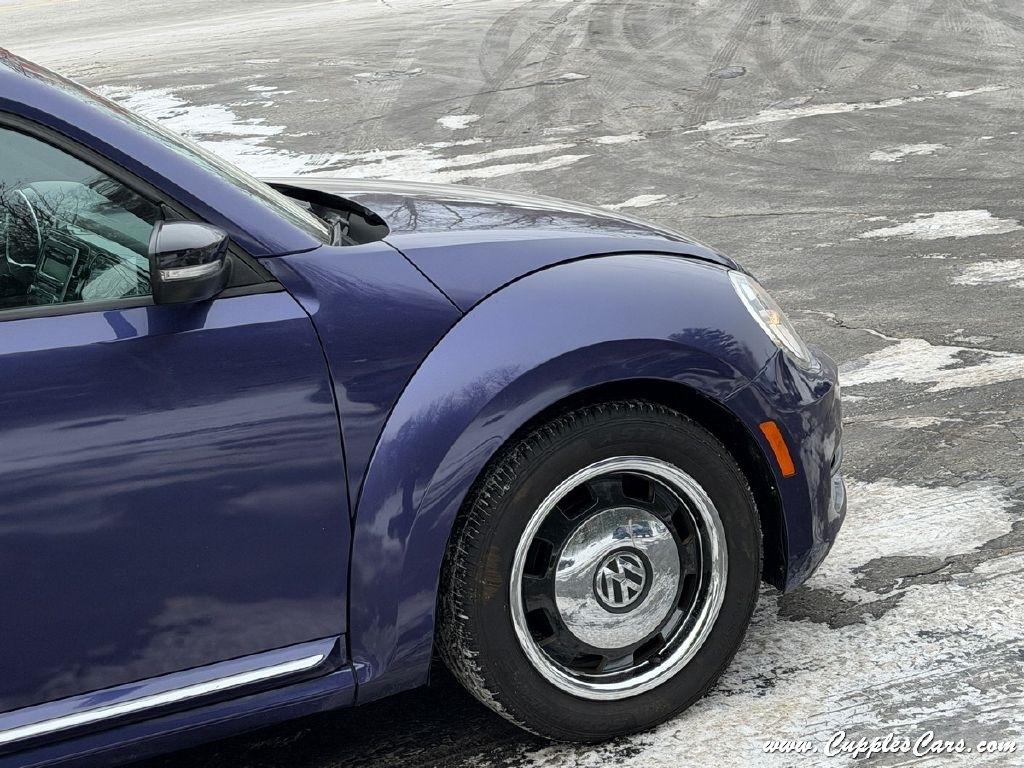 Volkswagen Beetle  2014