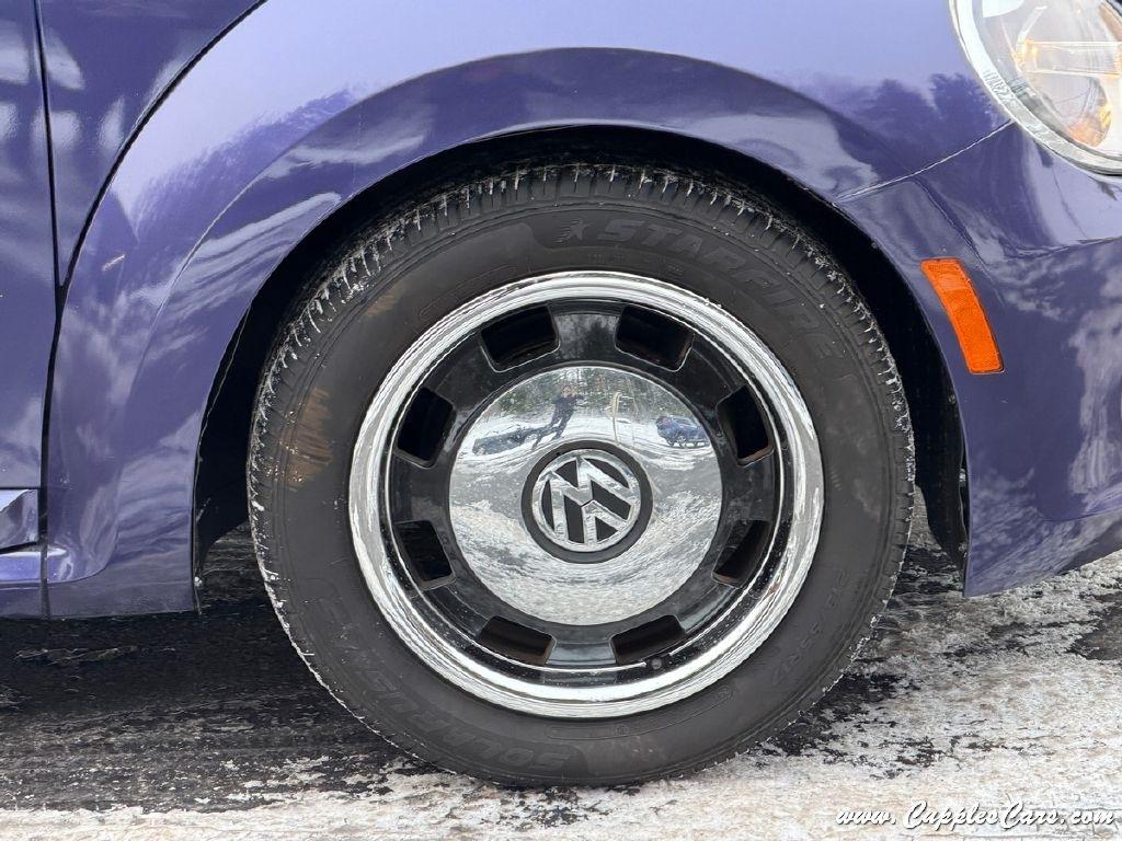 Volkswagen Beetle  2014