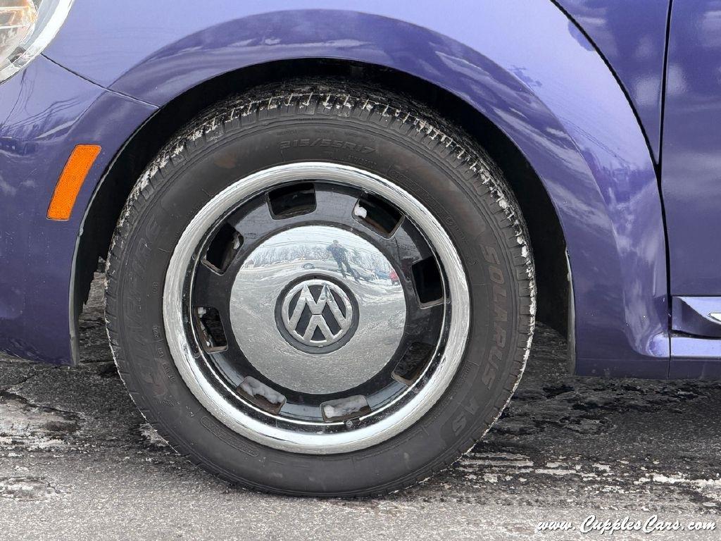 Volkswagen Beetle  2014