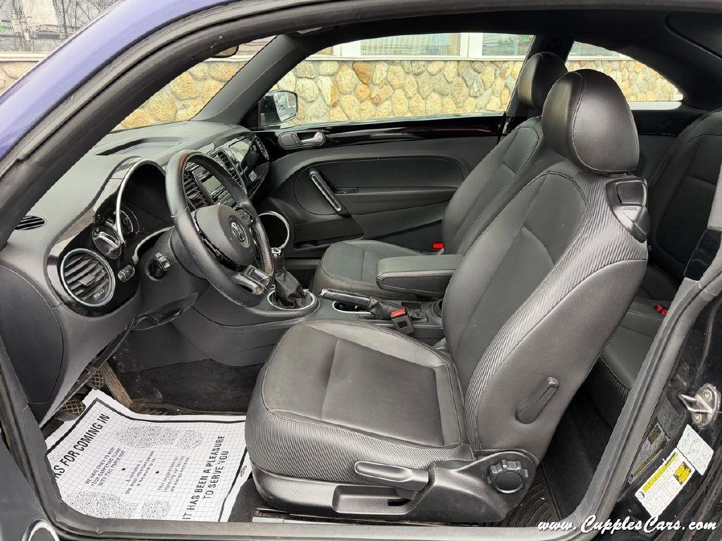 Volkswagen Beetle  2014