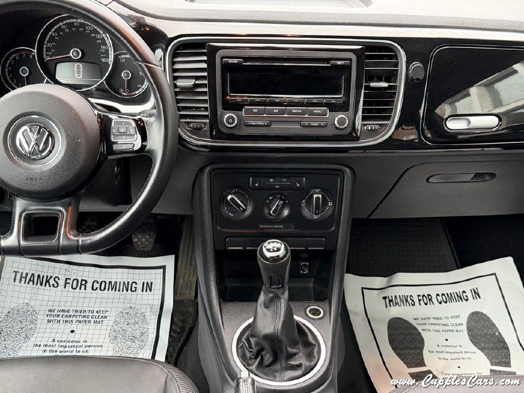 Volkswagen Beetle  2014