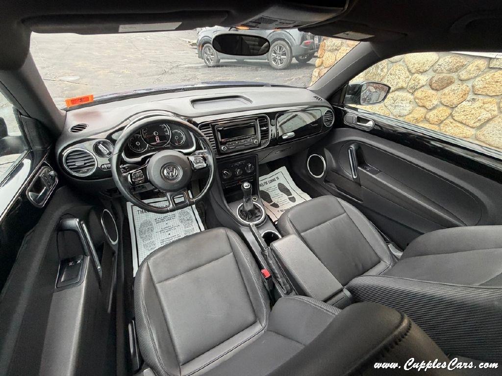 Volkswagen Beetle  2014