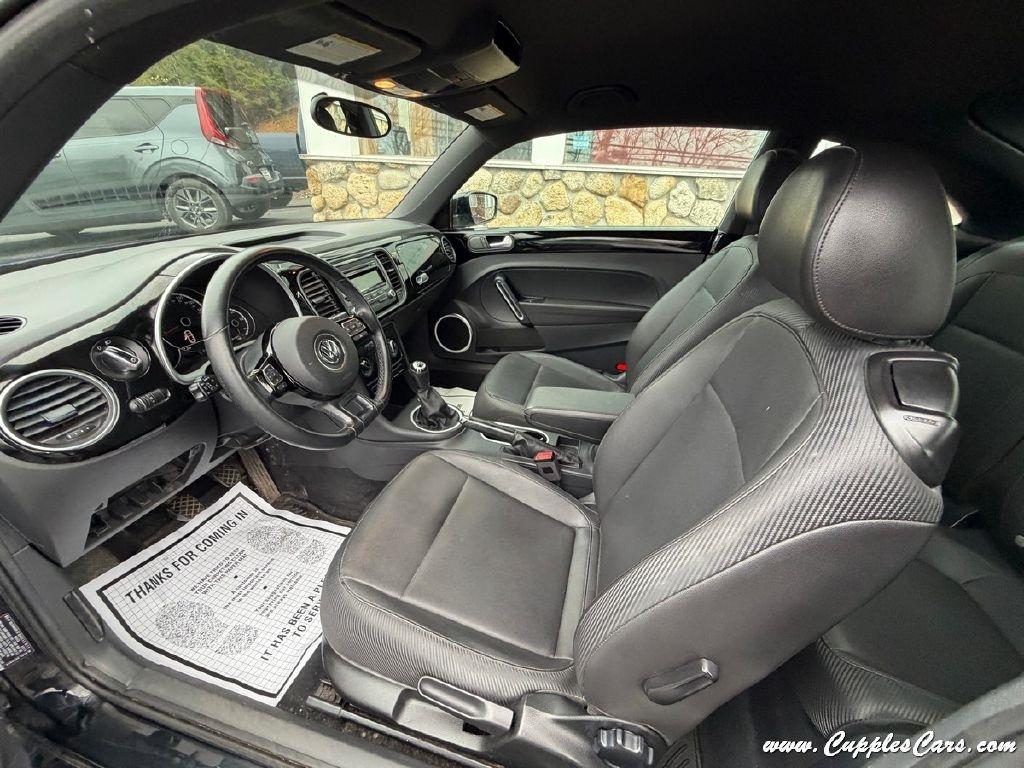 Volkswagen Beetle  2014