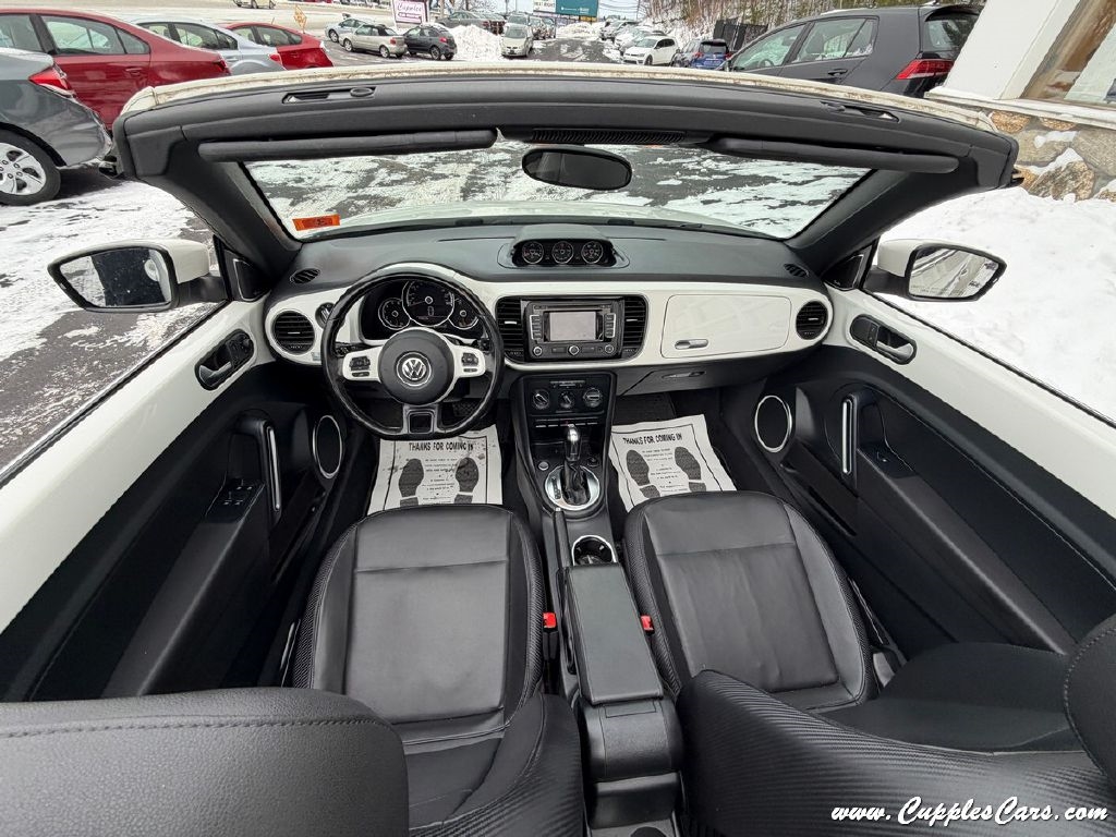 Volkswagen Beetle  2013