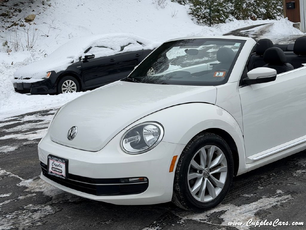 Volkswagen Beetle  2013