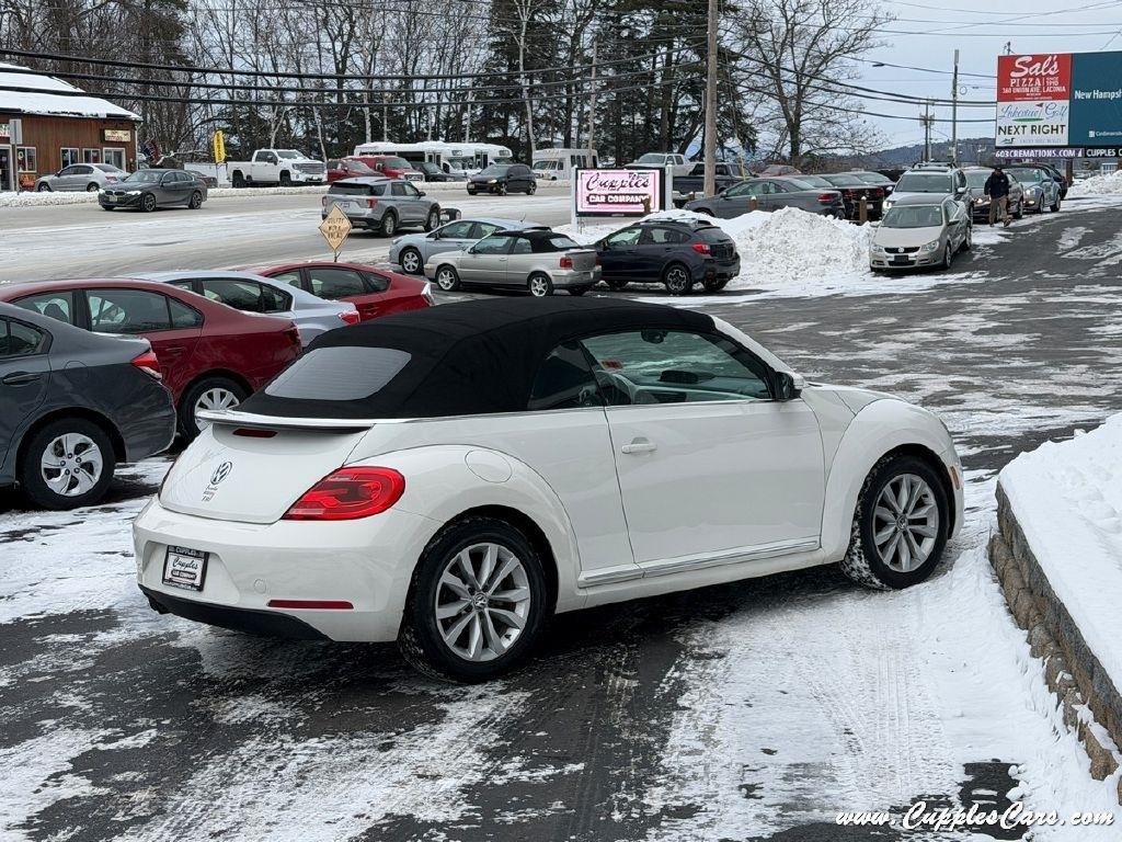 Volkswagen Beetle  2013