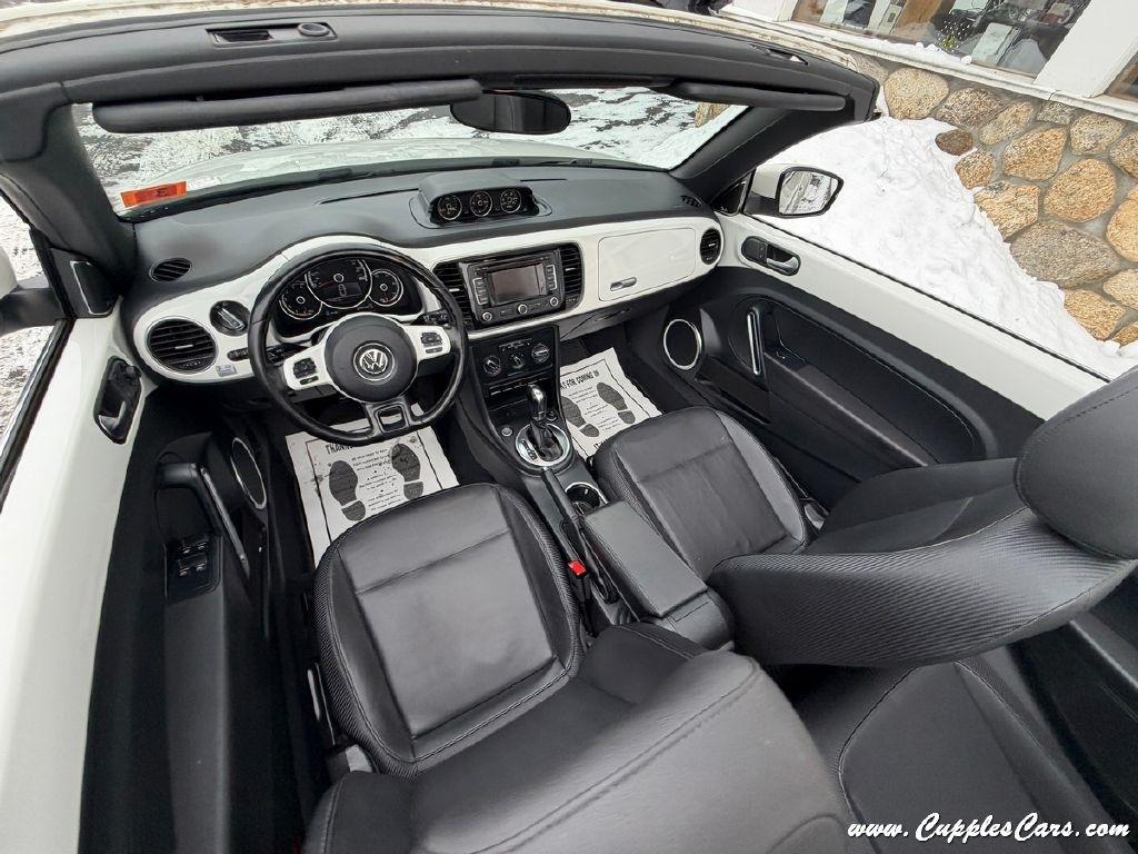 Volkswagen Beetle  2013