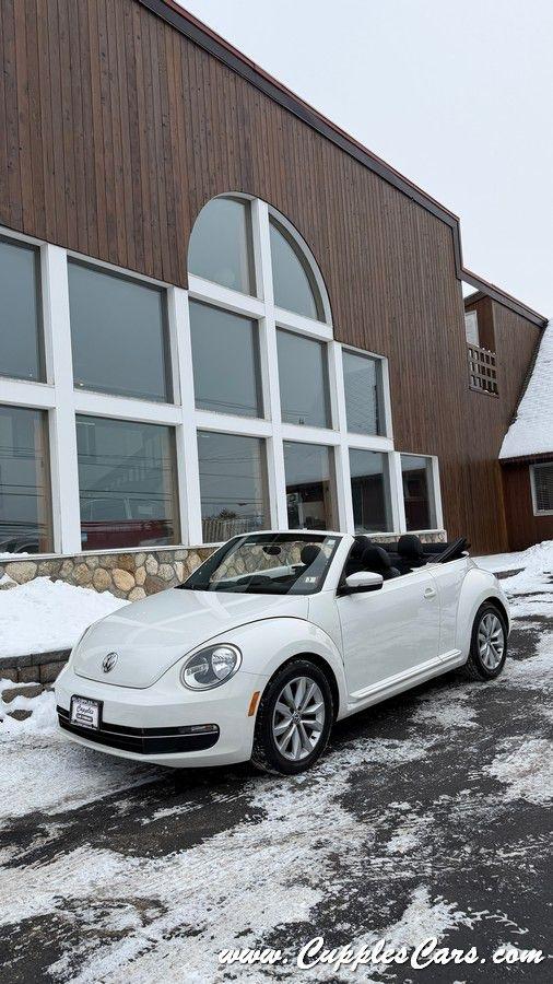 Volkswagen Beetle  2013