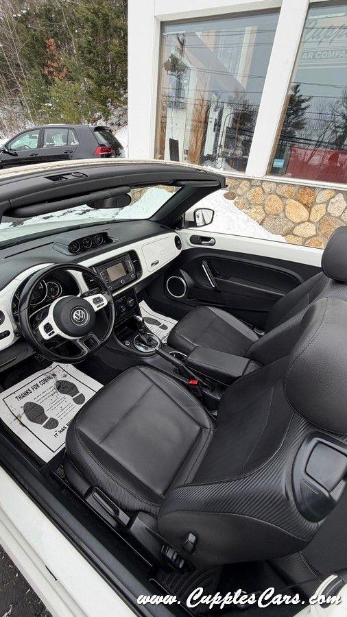 Volkswagen Beetle  2013