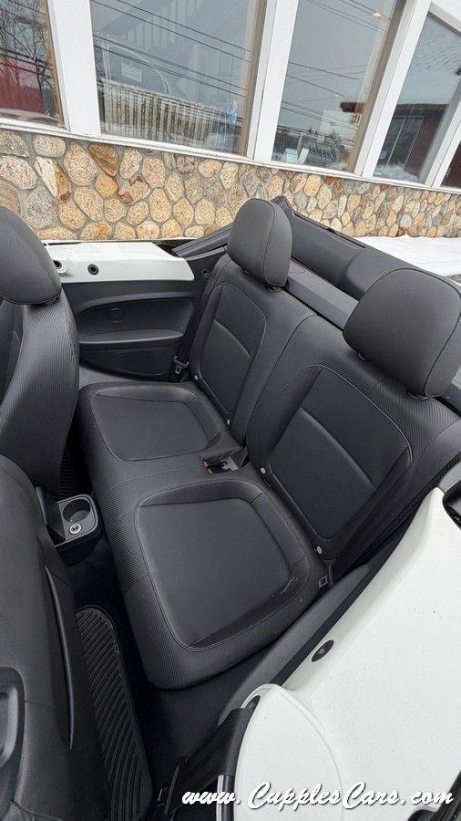 Volkswagen Beetle  2013