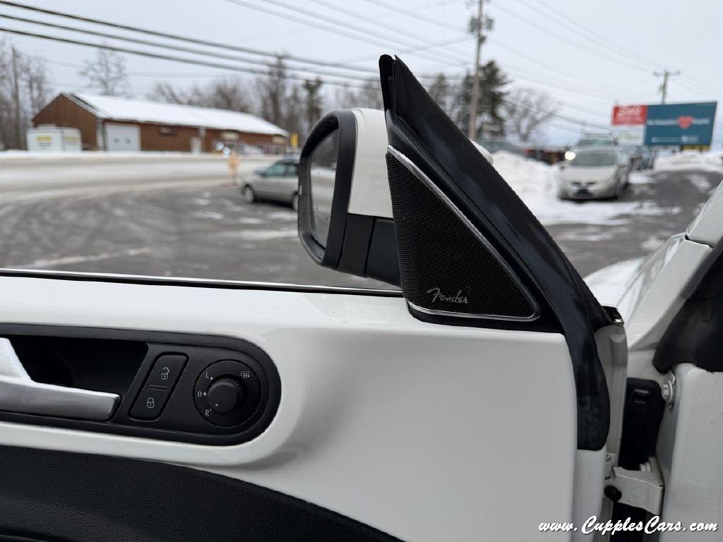 Volkswagen Beetle  2013