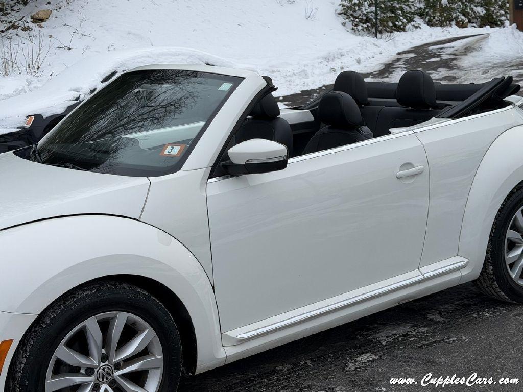 Volkswagen Beetle  2013