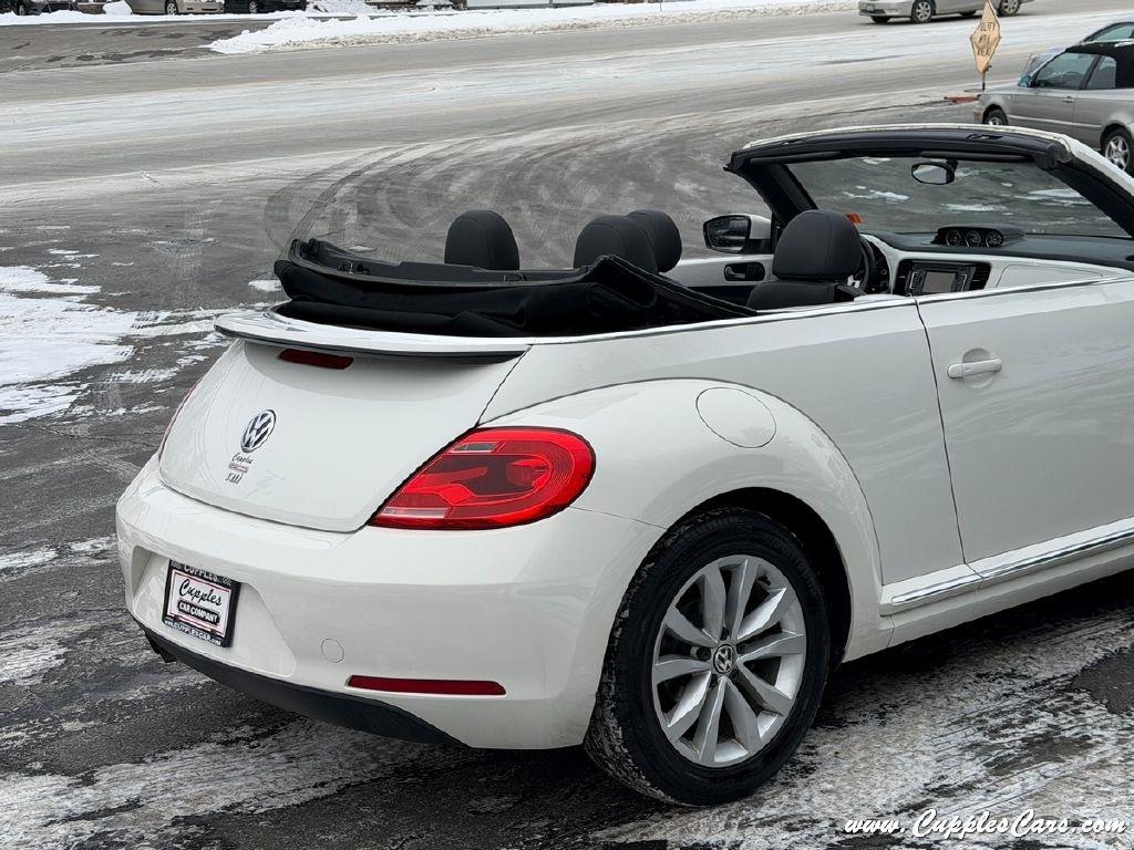 Volkswagen Beetle  2013