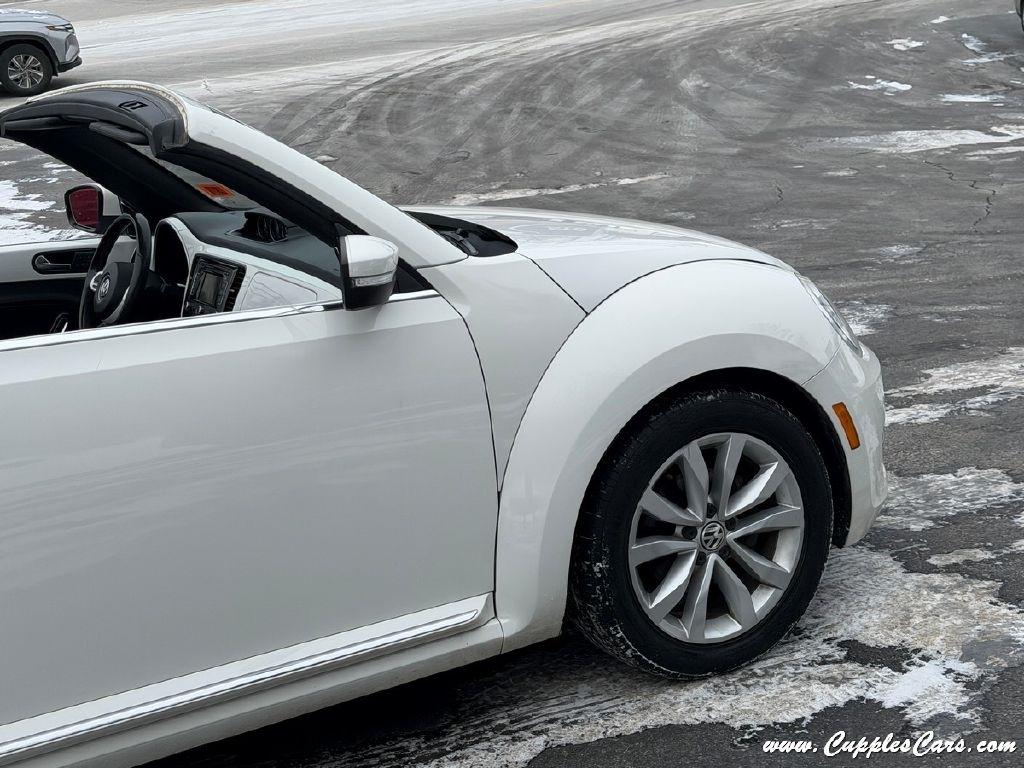 Volkswagen Beetle  2013