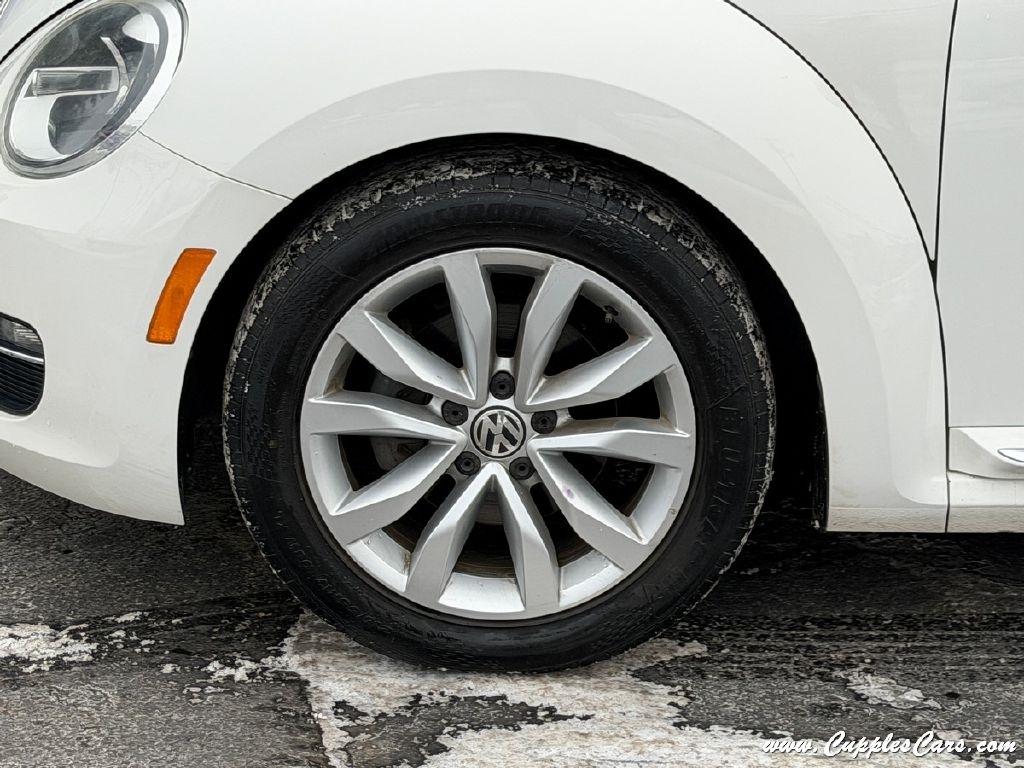 Volkswagen Beetle  2013