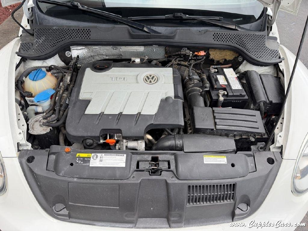 Volkswagen Beetle  2013