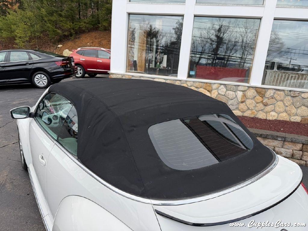 Volkswagen Beetle  2013