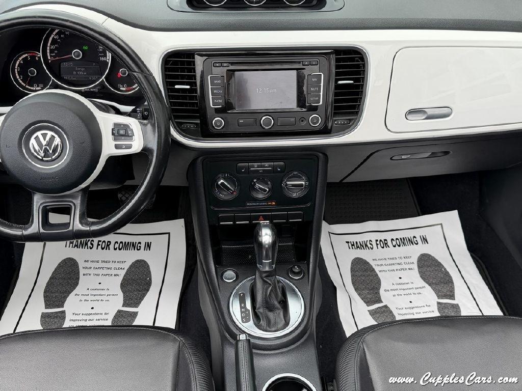 Volkswagen Beetle  2013