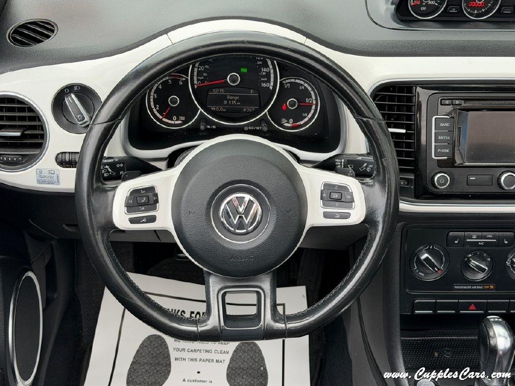 Volkswagen Beetle  2013