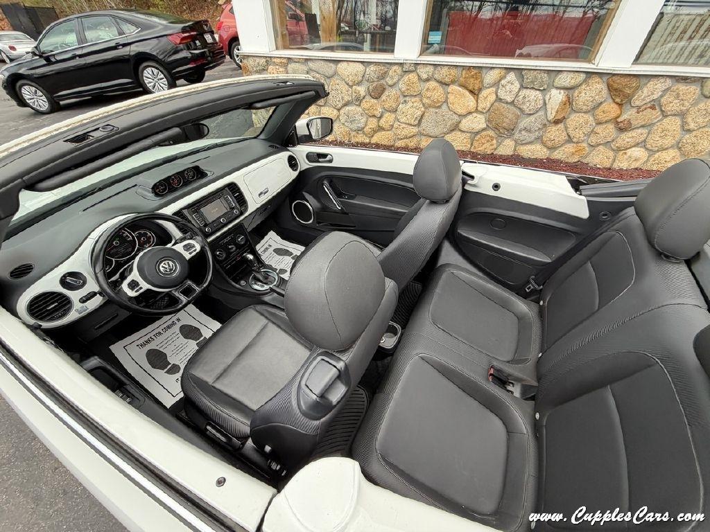 Volkswagen Beetle  2013