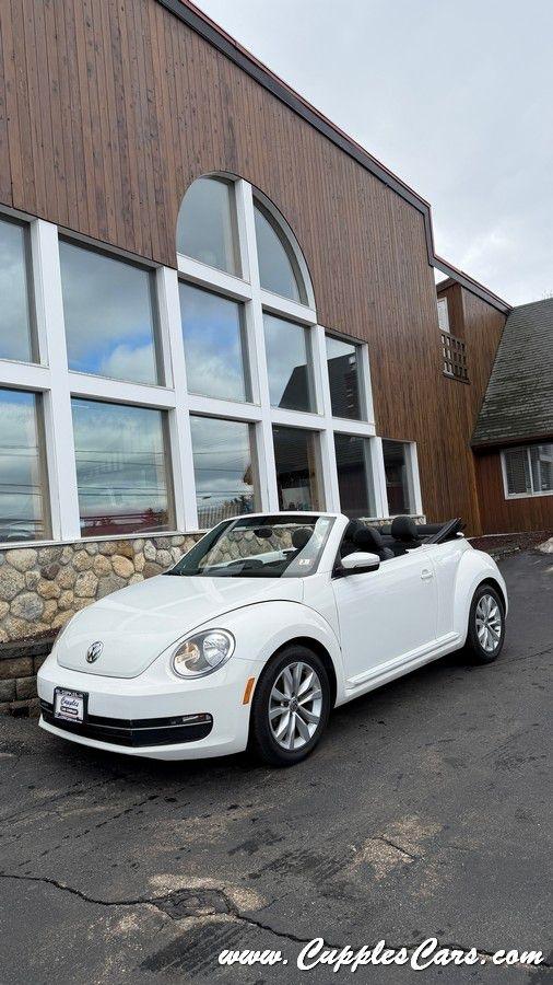 Volkswagen Beetle  2013