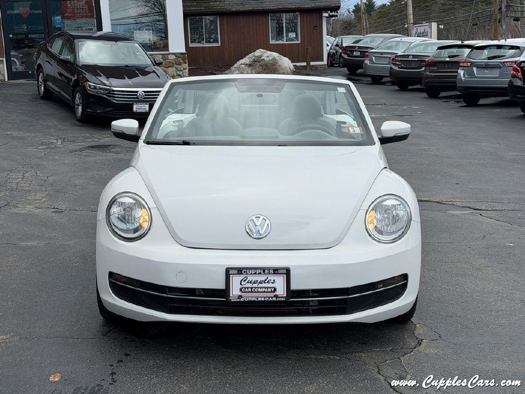 Volkswagen Beetle  2013