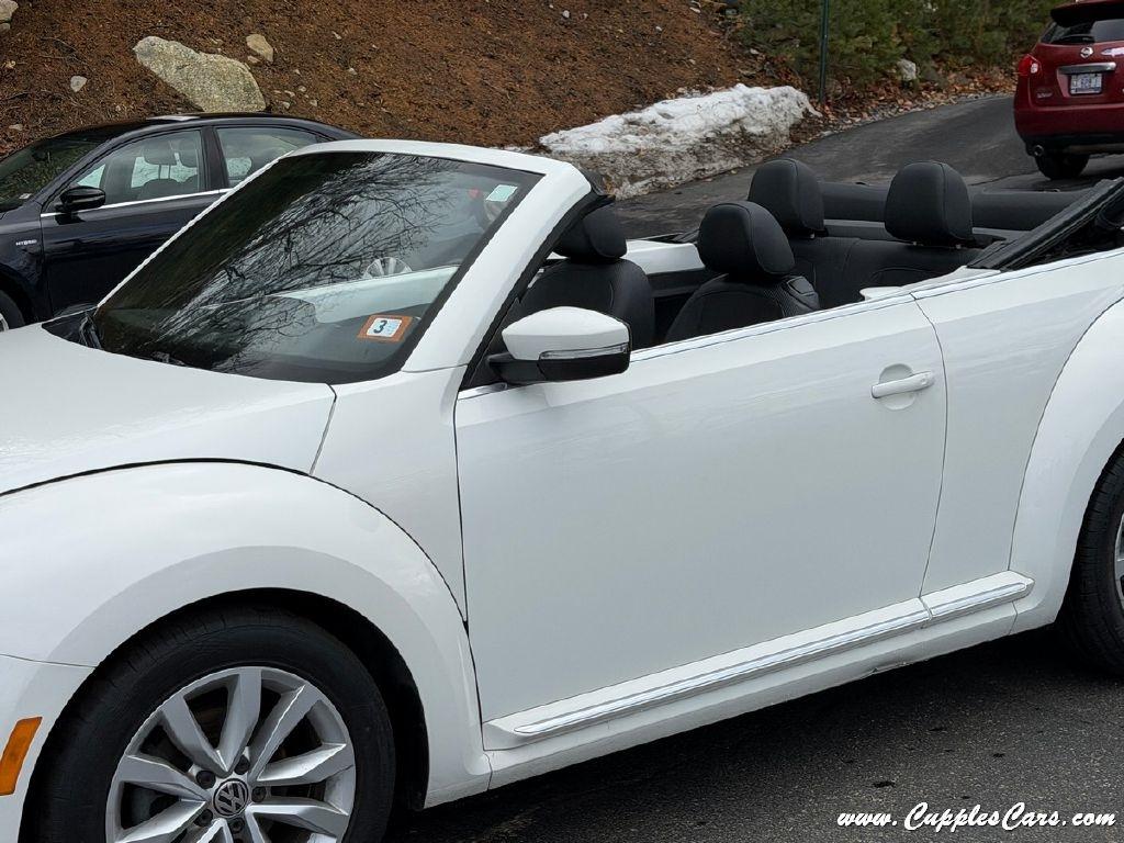 Volkswagen Beetle  2013